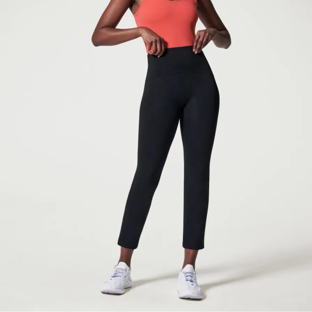 SPANX Booty Boost® Active Ankle Flare Pant